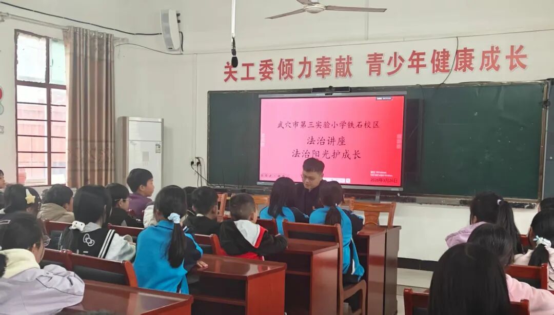 aefbc00549331dea529a9bf98664b0d8.jpg aefbc00549331dea529a9bf98664b0d8.jpg